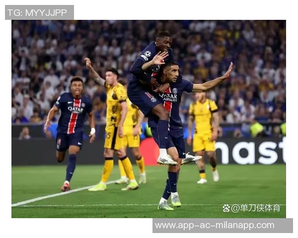 早报综述：利物浦热刺失利皇马拜仁国米强势连胜切尔西再遭红牌困扰