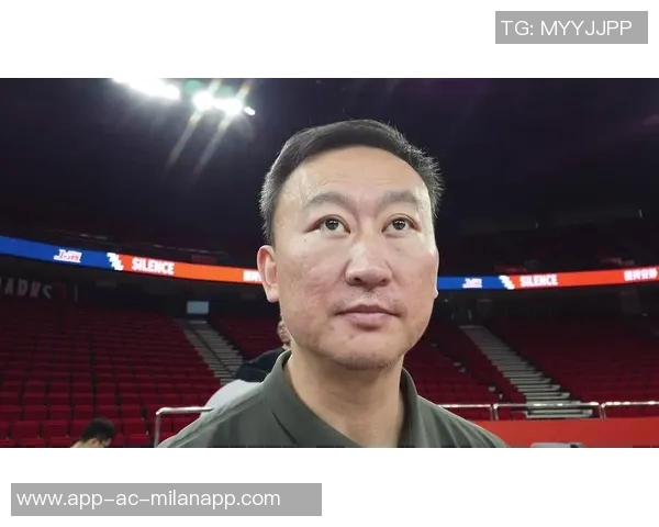 刘维伟寄语杨瀚森：坚持耐心与努力，日积月累实现自我成长与进步