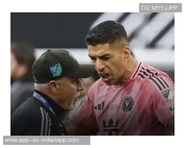 芝加哥队精准传中助攻雷诺兹轻松打空门迈阿密再遭逆转 芝加哥队精准传中助攻雷诺兹轻松打空门迈阿密再遭逆转