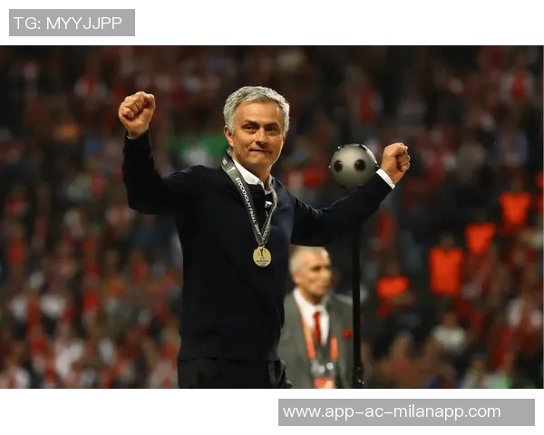 沃诺克幽默回应曼联困境愿意无偿执教助球队渡过难关