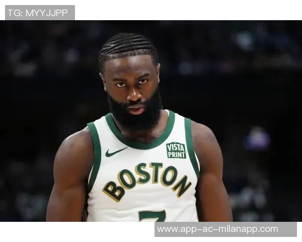 新的受害者曝光杰伦布朗发际线粉再引热议霍兰肩膀黑色伤痕引关注 新的受害者曝光杰伦布朗发际线粉再引热议霍兰肩膀黑色伤痕引关注