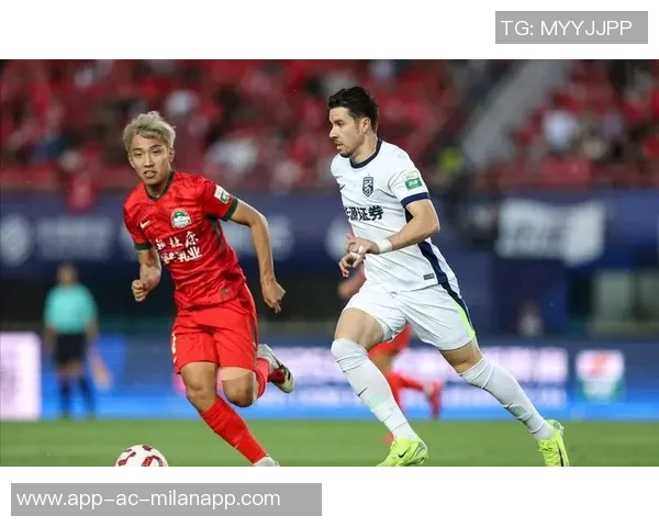 武汉三镇只需一胜即可确保保级优势领先降级区7分剩余三轮赛程紧迫 武汉三镇只需一胜即可确保保级优势领先降级区7分剩余三轮赛程紧迫