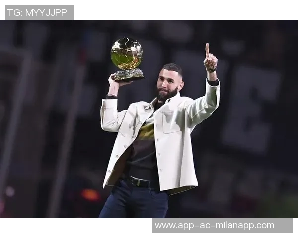 托万重披法国战袍感到无比自豪曾一度考虑退役而非回归国家队