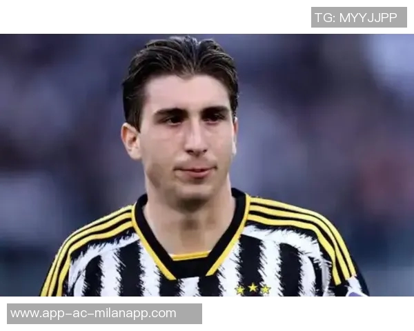 意天空预测萨索洛对尤文首发阵容米雷蒂担任前腰戴维继续出任中锋