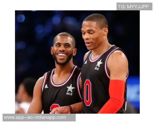 保罗与威少庆生合照温馨互动兄弟情深引发球迷热议